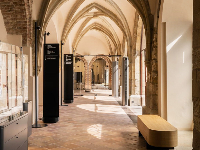 0ld Town Hall Gift Shop